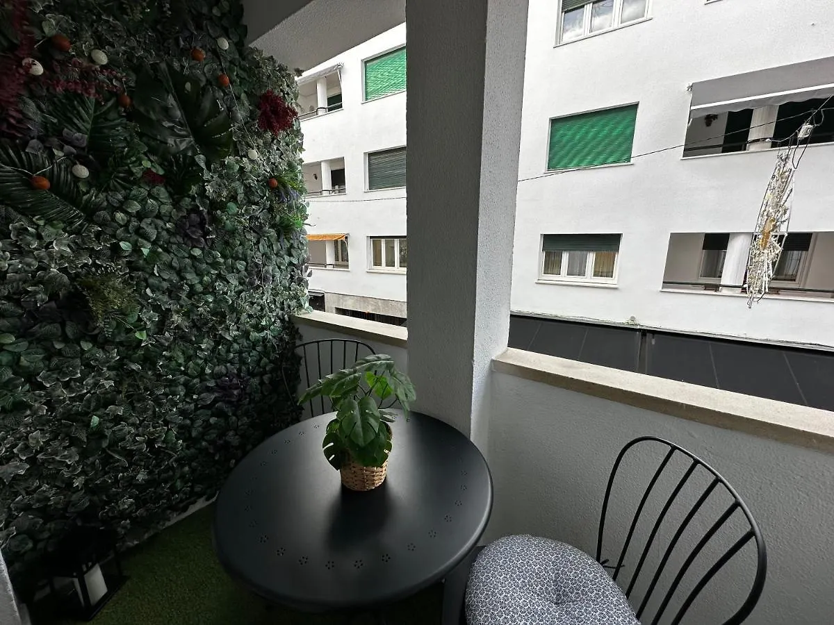 Apartment Premium Santa Maria: Tranquil Terrace with Air Conditioning El Puerto de Santa Maria